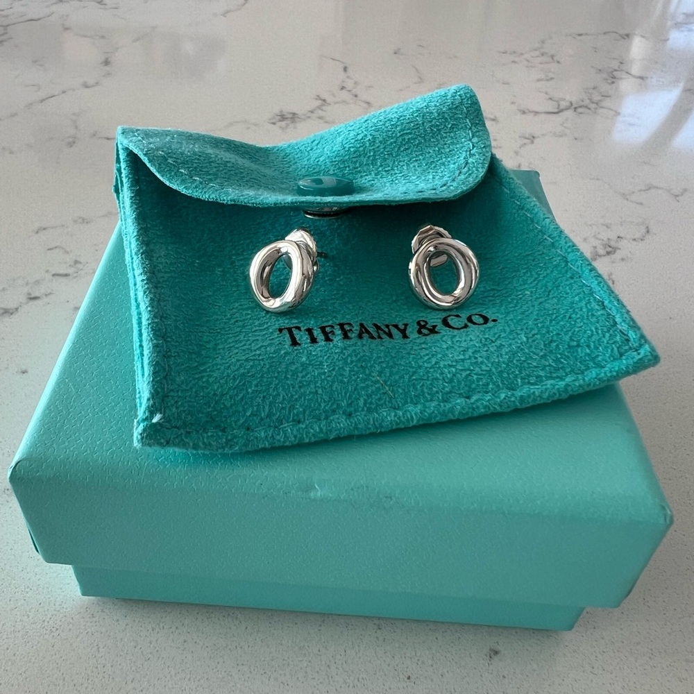 TIFFANY & CO Elsa Peretti® Sevillana Stud Earings in Silver